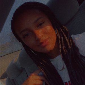 Meet your Posher, Ciara